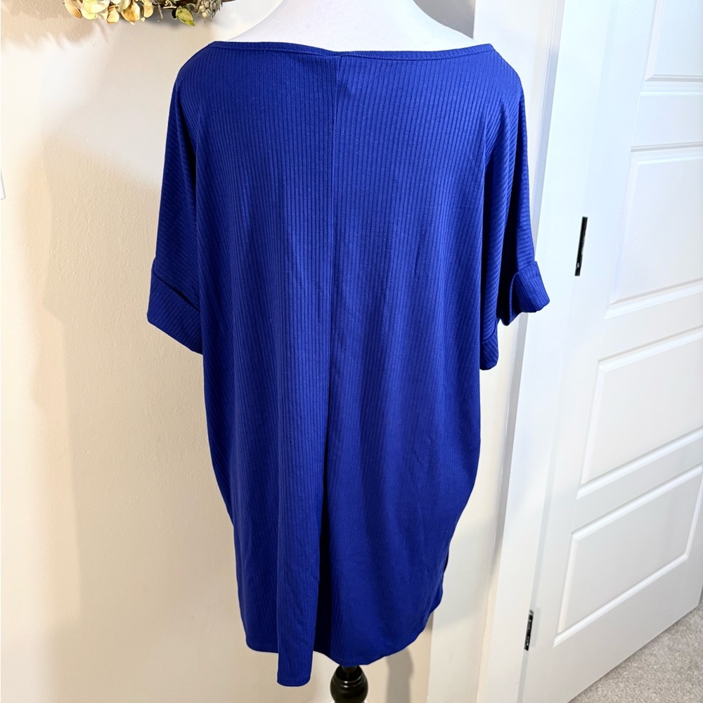ZENANA Lot of 3 V-Neck Rolled Short Sleeve Ribbed Tops NWT Sz 1X💚 - Picture 7 of 13